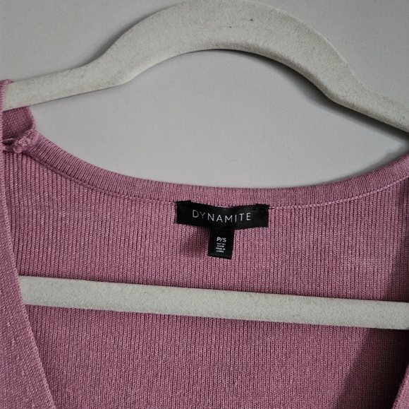 Dynamite Knit V-Neck Sweater - Picture 2 of 2